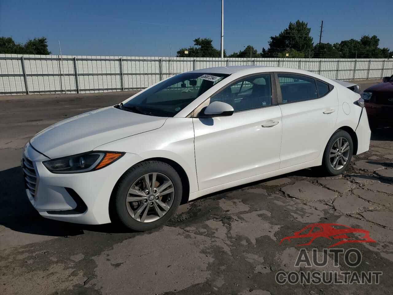 HYUNDAI ELANTRA 2018 - 5NPD84LF0JH325804