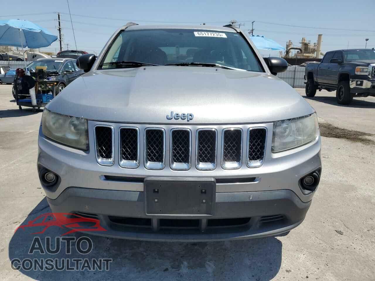 JEEP COMPASS 2014 - 1C4NJCBAXED882529