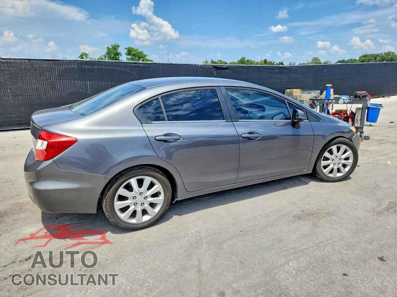 HONDA CIVIC 2012 - 2HGFB2F50CH303381