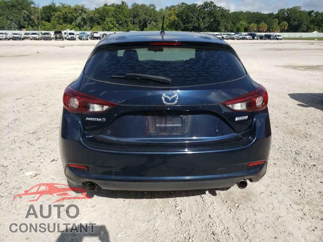 MAZDA 3 2017 - 3MZBN1L77HM123308