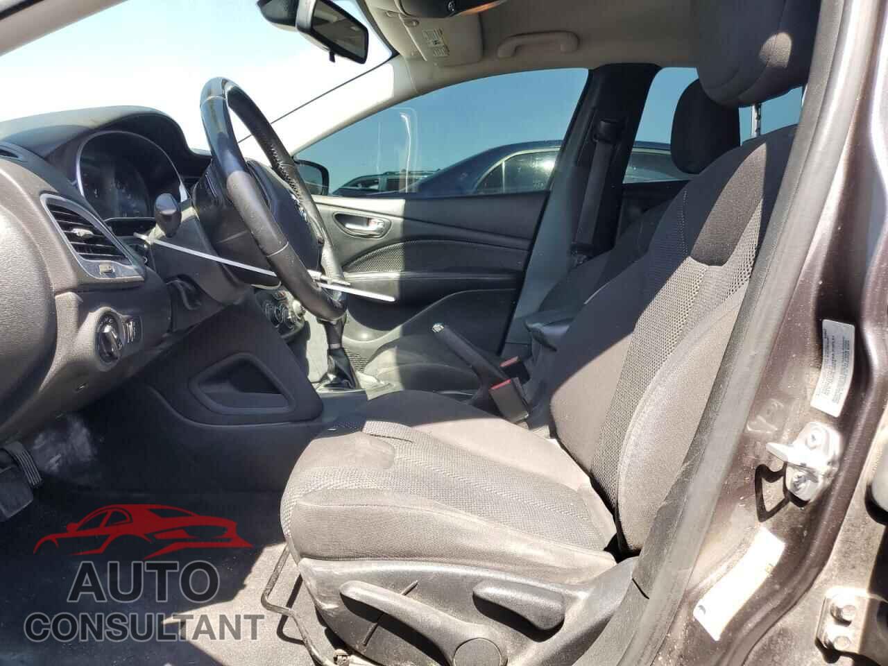 DODGE DART 2016 - 1C3CDFFAXGD821733