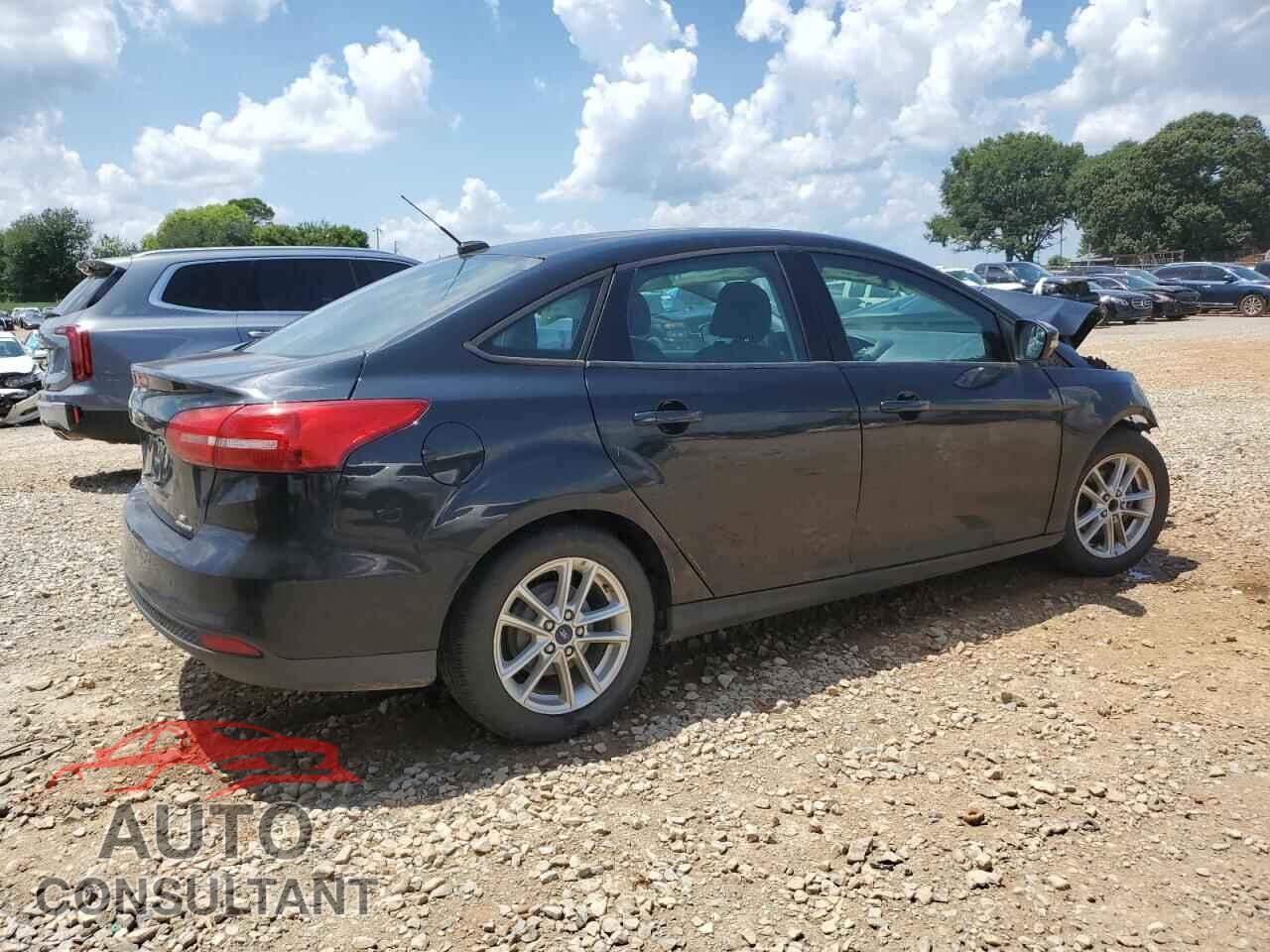 FORD FOCUS 2015 - 1FADP3F28FL295529
