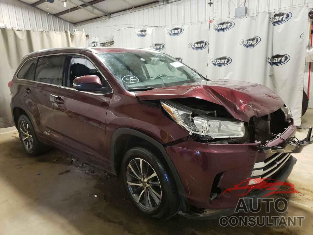 TOYOTA HIGHLANDER 2018 - 5TDKZRFH0JS276581