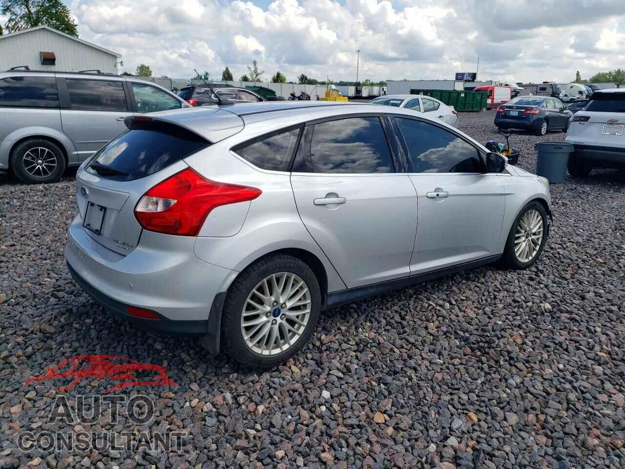 FORD FOCUS 2014 - 1FADP3N27EL463404