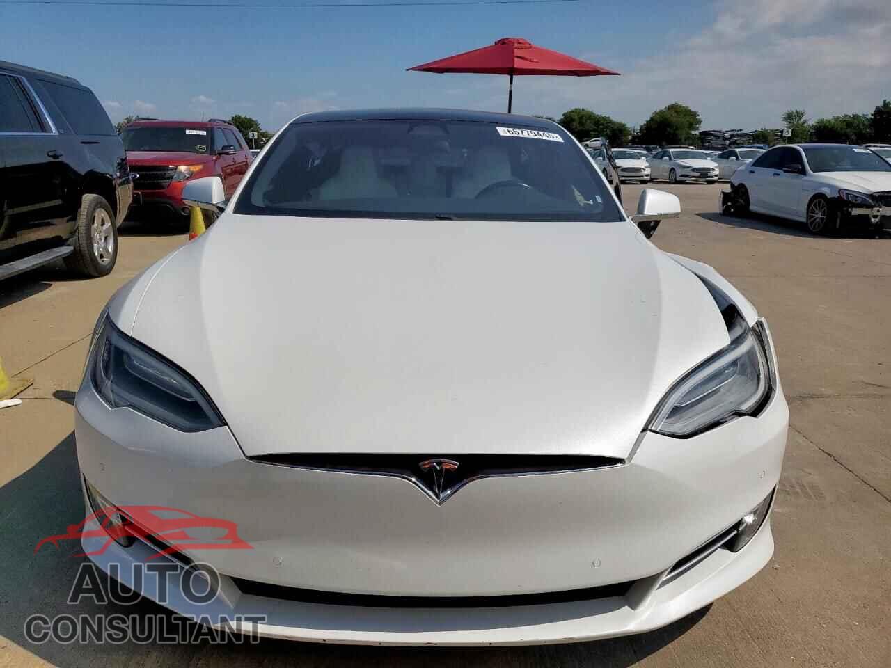 TESLA MODEL S 2017 - 5YJSA1E20HF220290