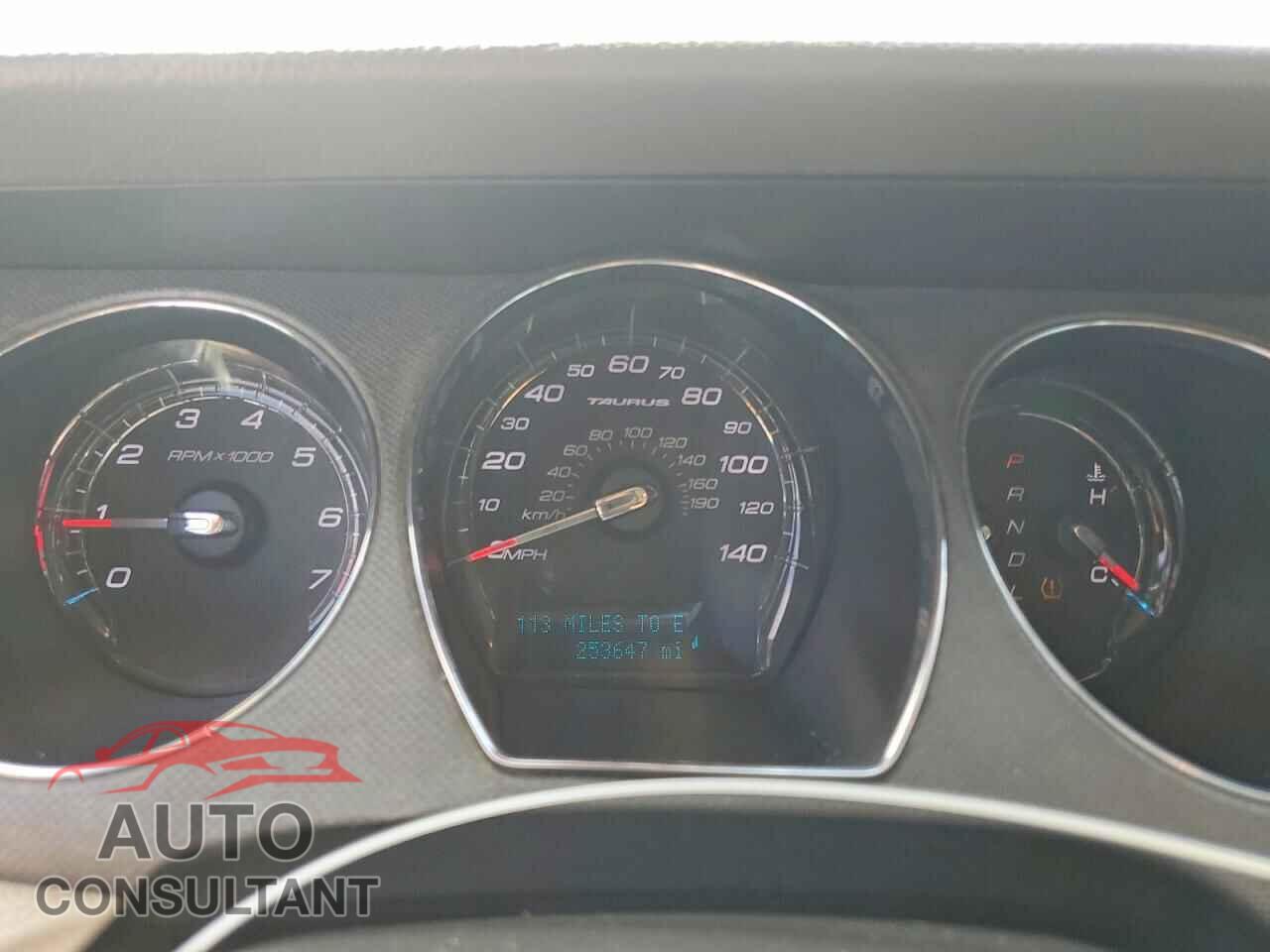 FORD TAURUS 2011 - 1FAHP2DW1BG172921