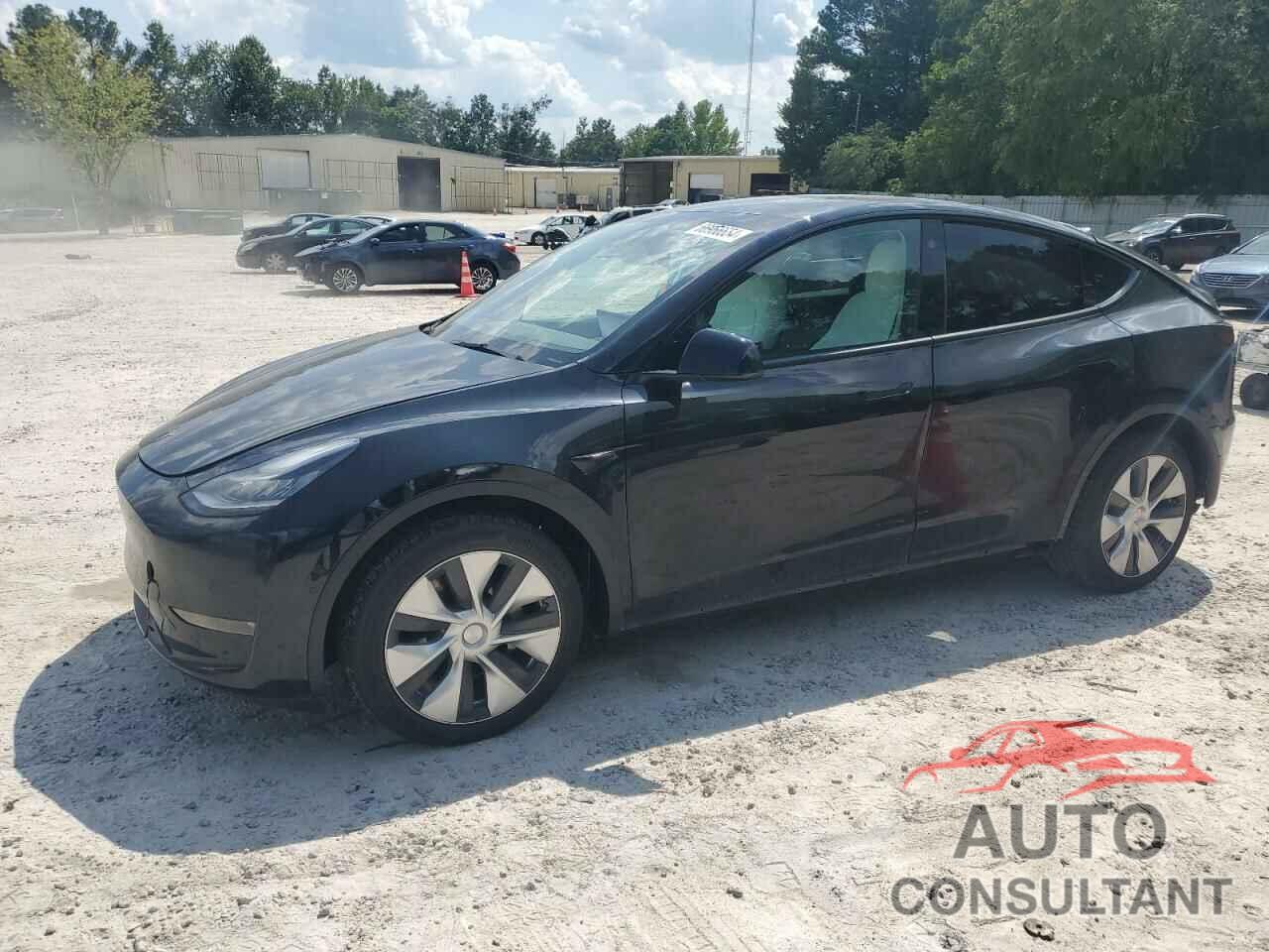 TESLA MODEL Y 2022 - 7SAYGDEE9NF455340