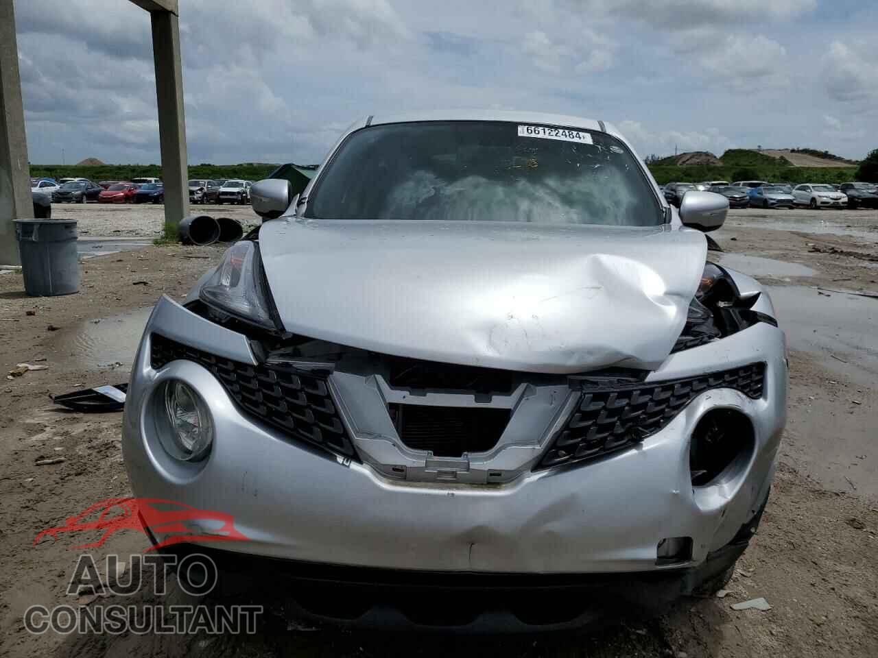 NISSAN JUKE 2017 - JN8AF5MR9HT700882