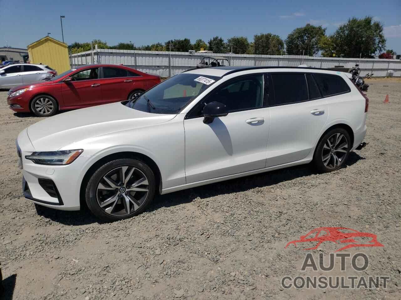 VOLVO V60 2020 - YV1102EM0L2350470