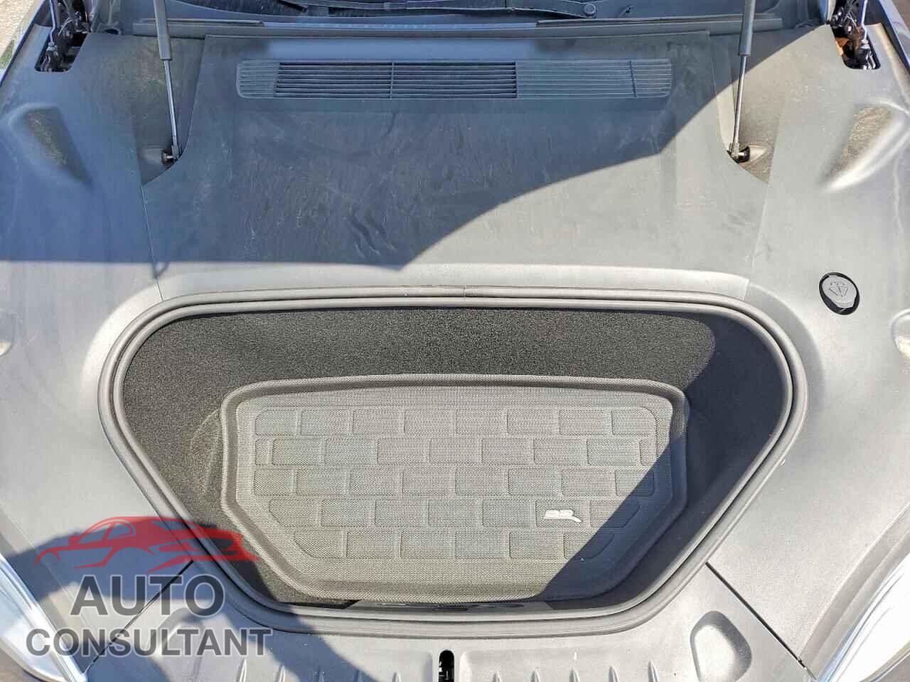 TESLA MODEL S 2021 - 5YJSA1E5XMF451993