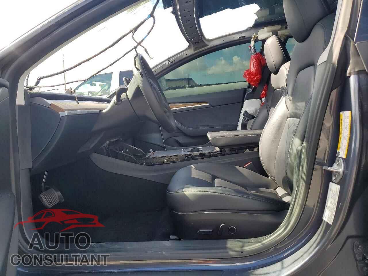 TESLA MODEL 3 2022 - 5YJ3E1EA2NF336828