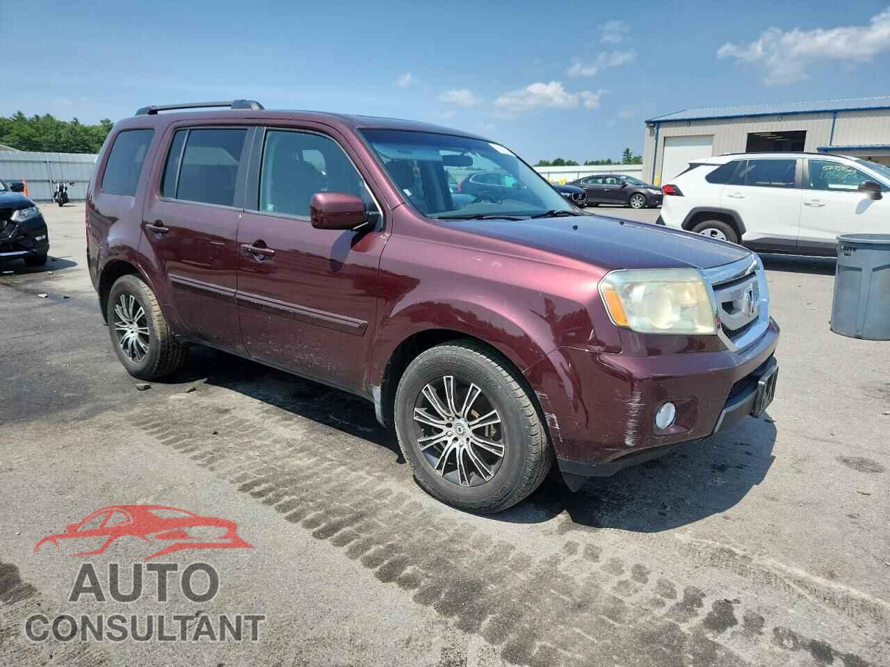 HONDA PILOT 2011 - 5FNYF4H4XBB012435