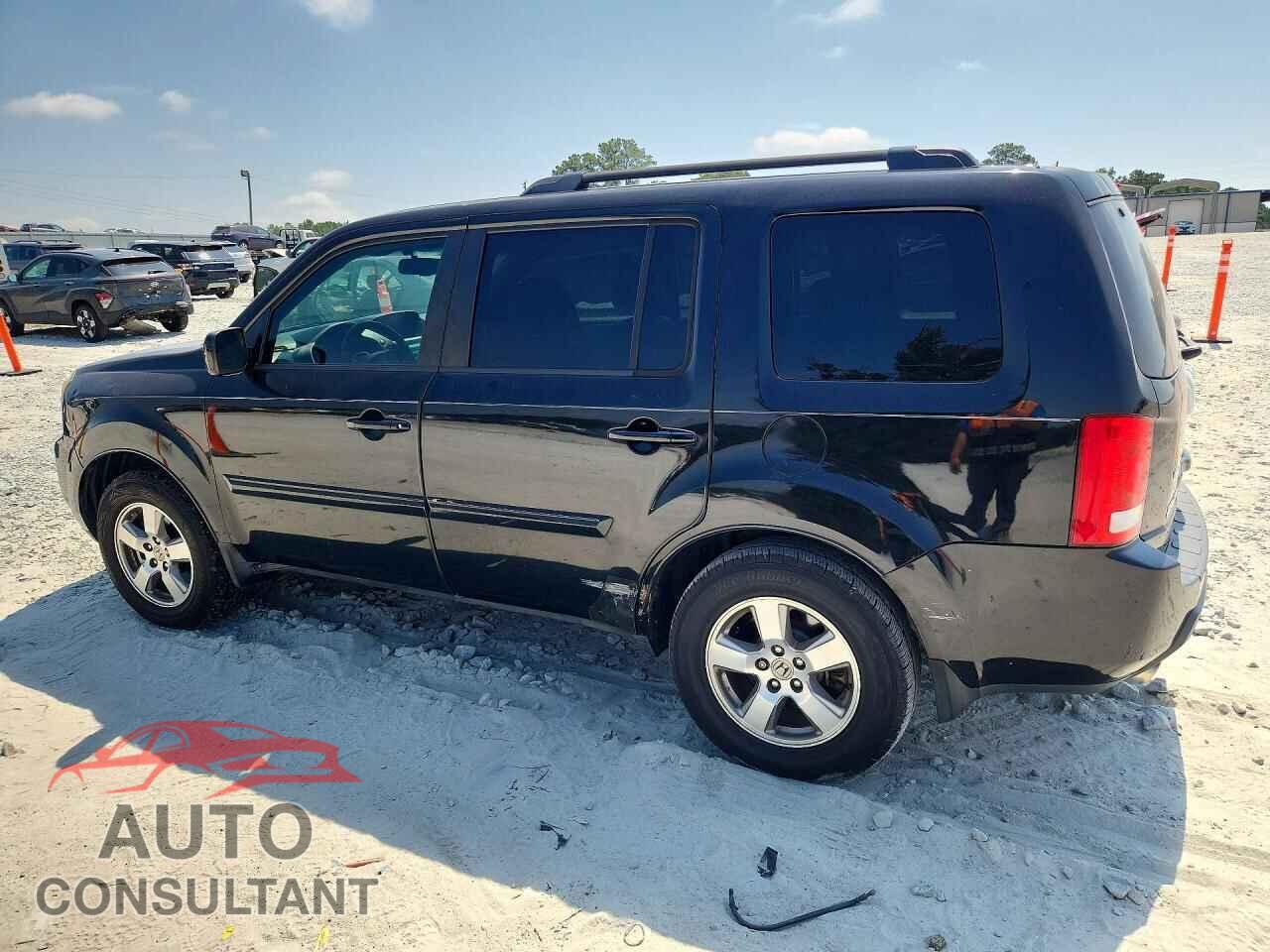 HONDA PILOT 2011 - 5FNYF3H70BB012237
