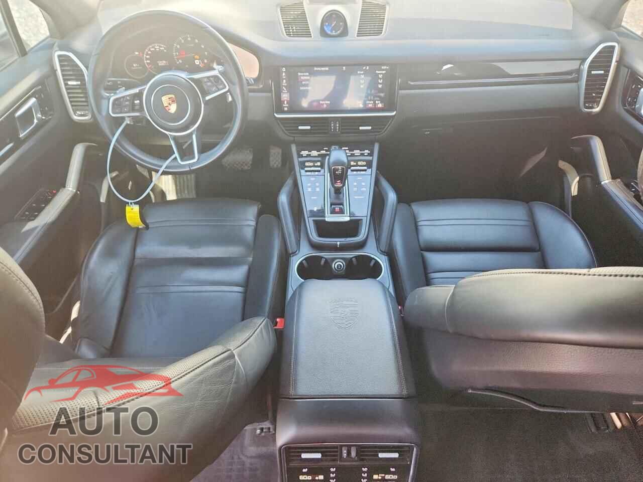 PORSCHE CAYENNE 2019 - WP1AA2AY2KDA19435