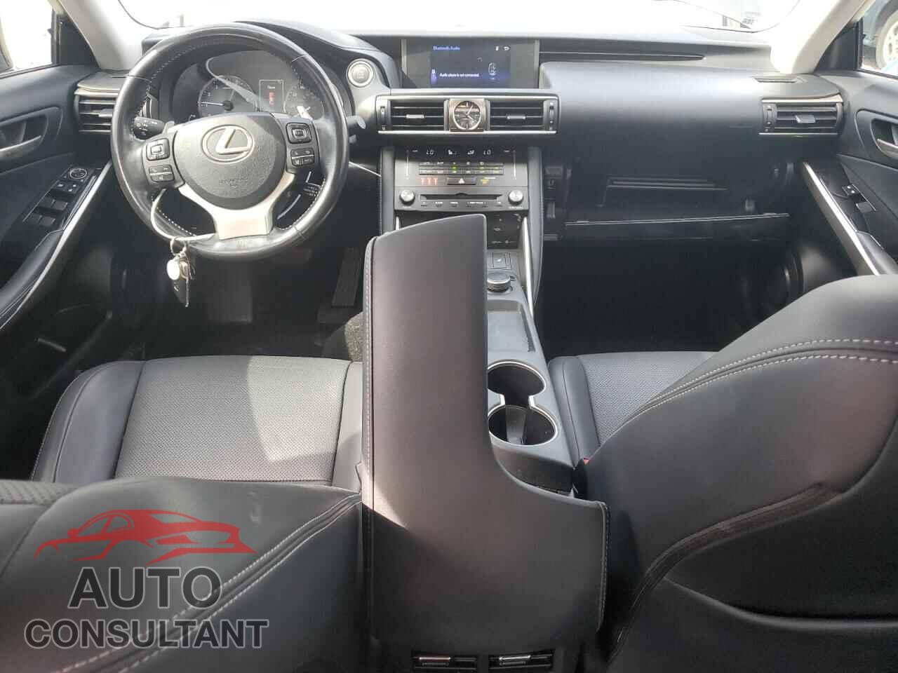 LEXUS IS 2017 - JTHCM1D24H5018761