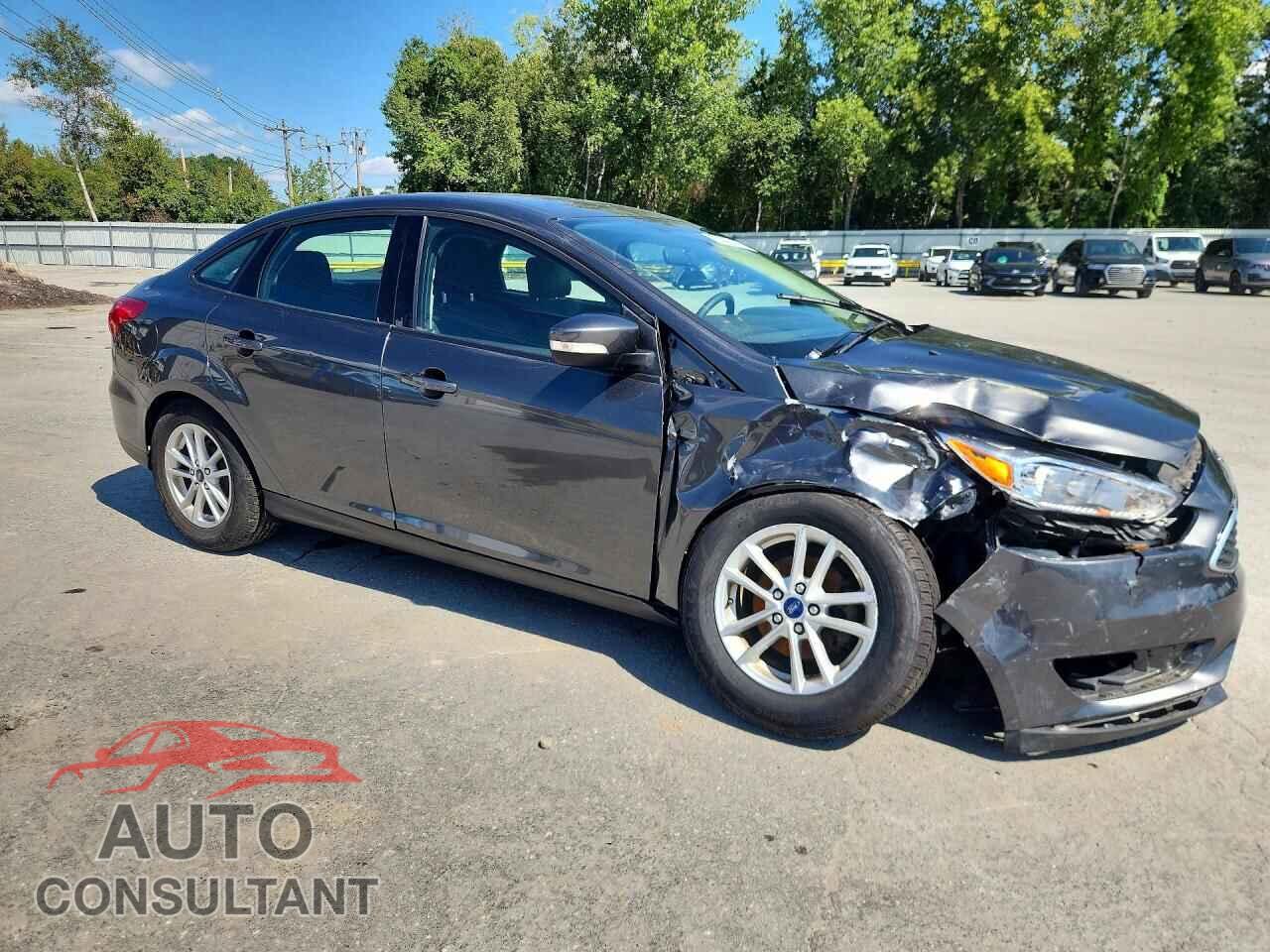 FORD FOCUS 2017 - 1FADP3F28HL288454