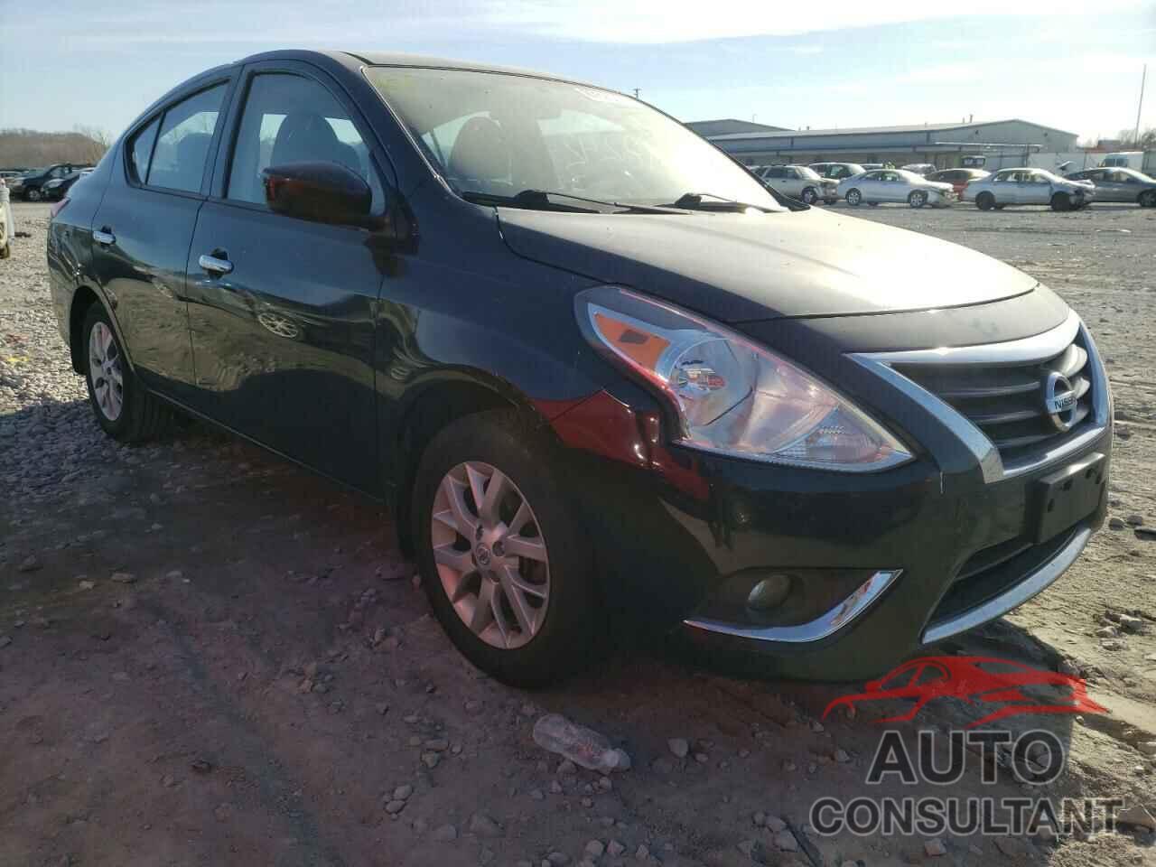 NISSAN VERSA 2017 - 3N1CN7AP4HL872363