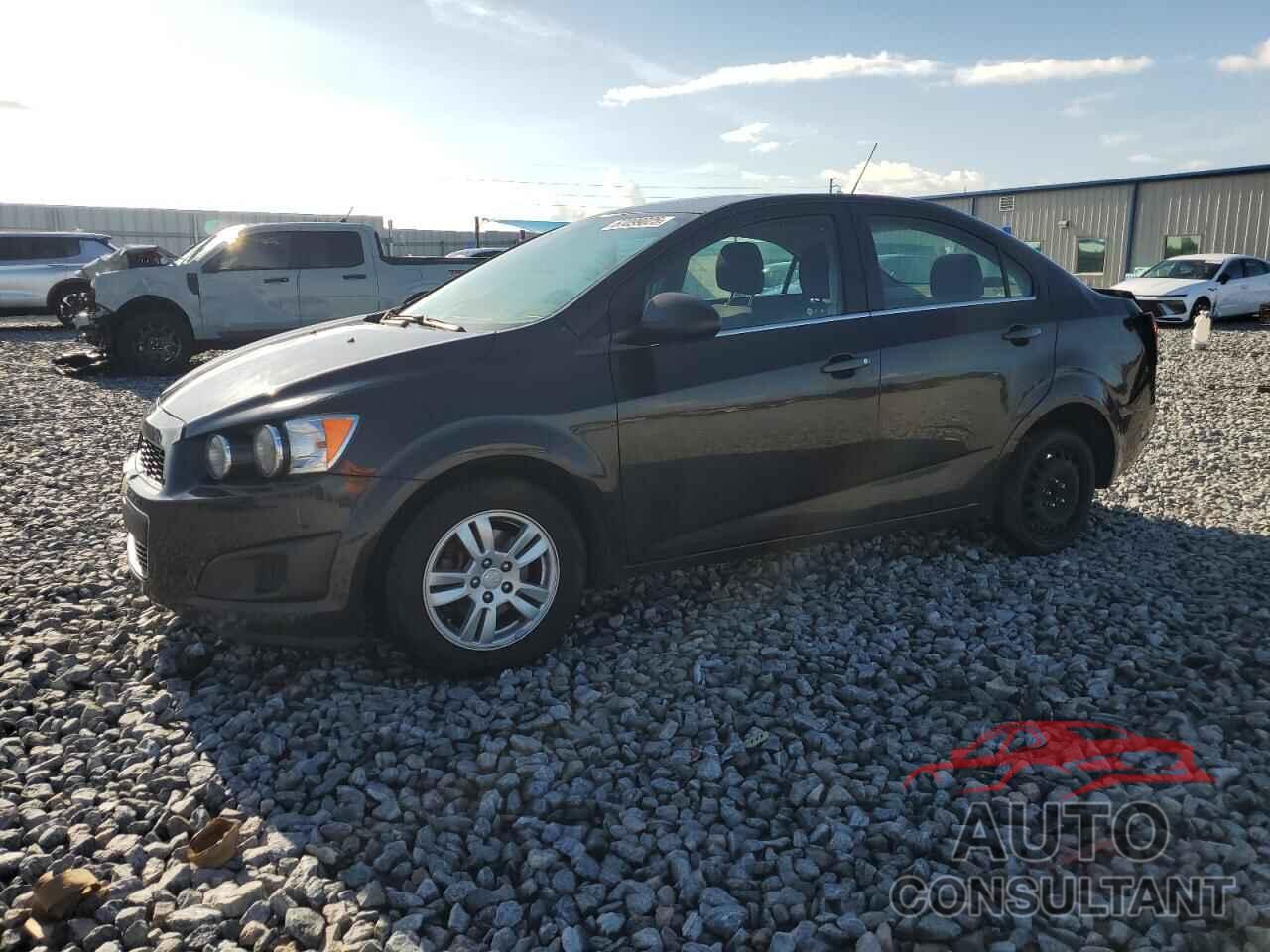 CHEVROLET SONIC 2016 - 1G1JC5SH4G4177710
