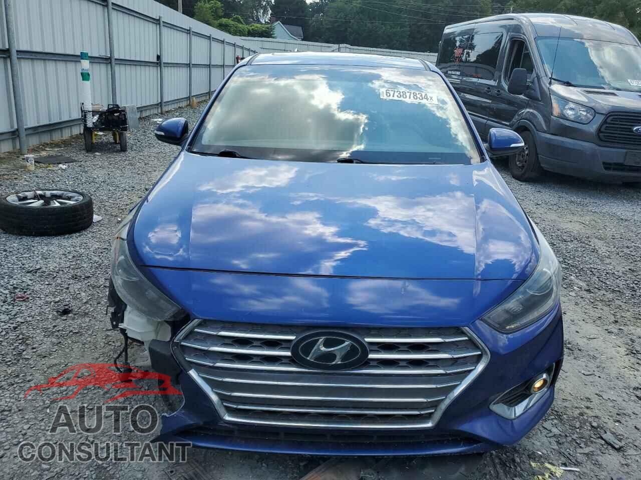 HYUNDAI ACCENT 2018 - 3KPC34A30JE004868