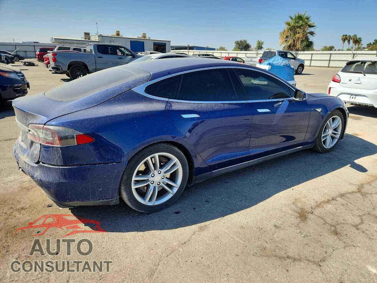 TESLA MODEL S 2015 - 5YJSA1H22FF092577