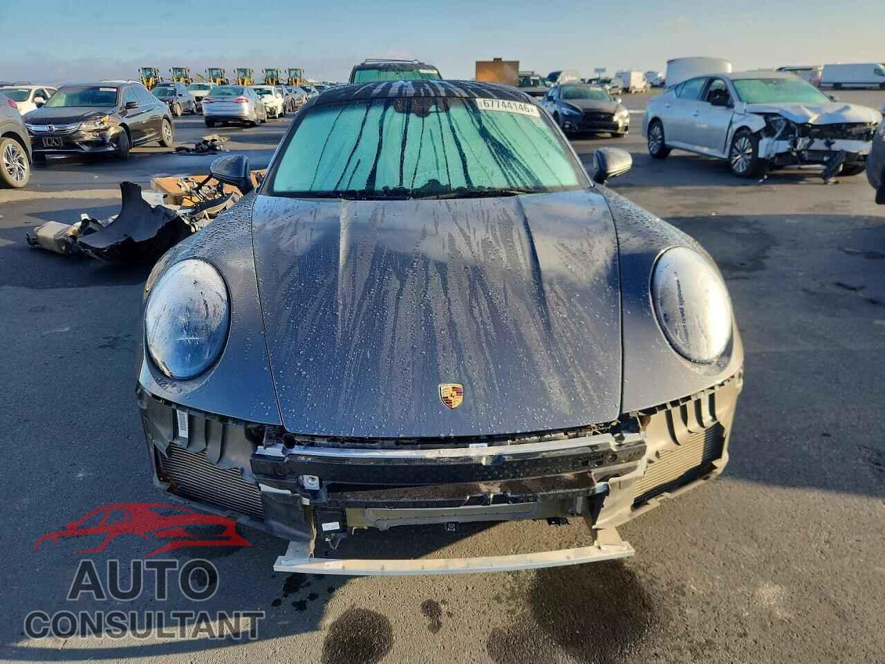 PORSCHE 911 2020 - WP0AA2A98LS205147