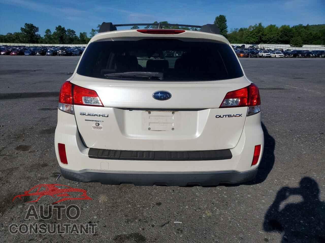 SUBARU OUTBACK 2013 - 4S4BRCLC8D3282748