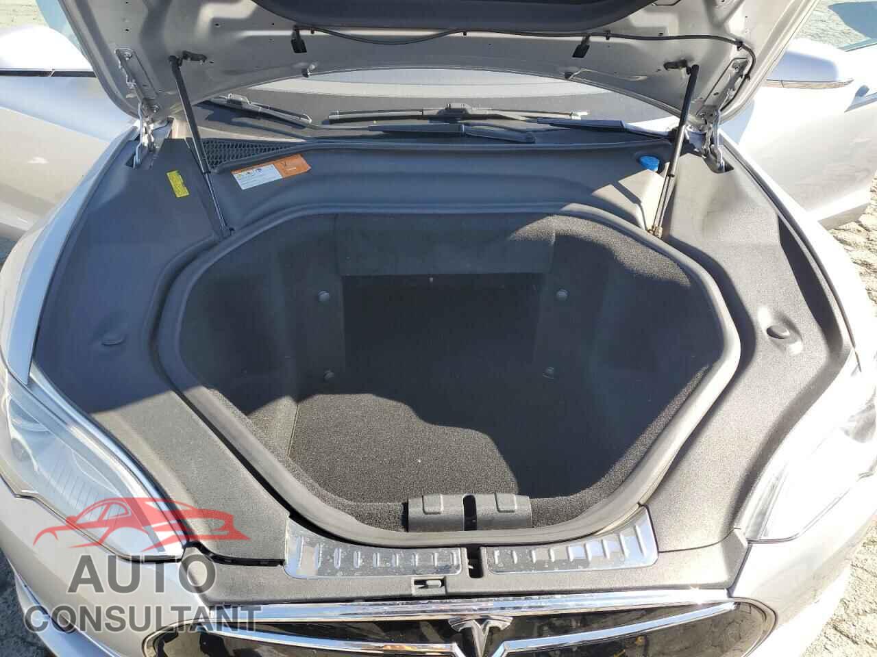 TESLA MODEL S 2013 - 5YJSA1CN3DFP13484