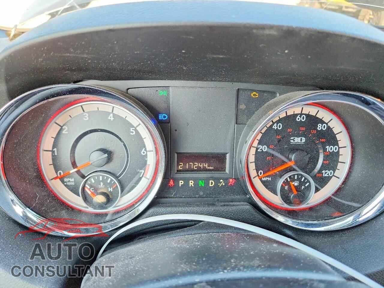 DODGE CARAVAN 2014 - 2C4RDGBG1ER299025