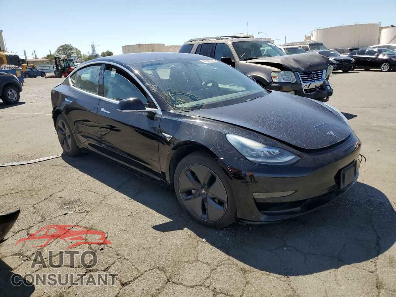 TESLA MODEL 3 2018 - 5YJ3E1EA0JF056710