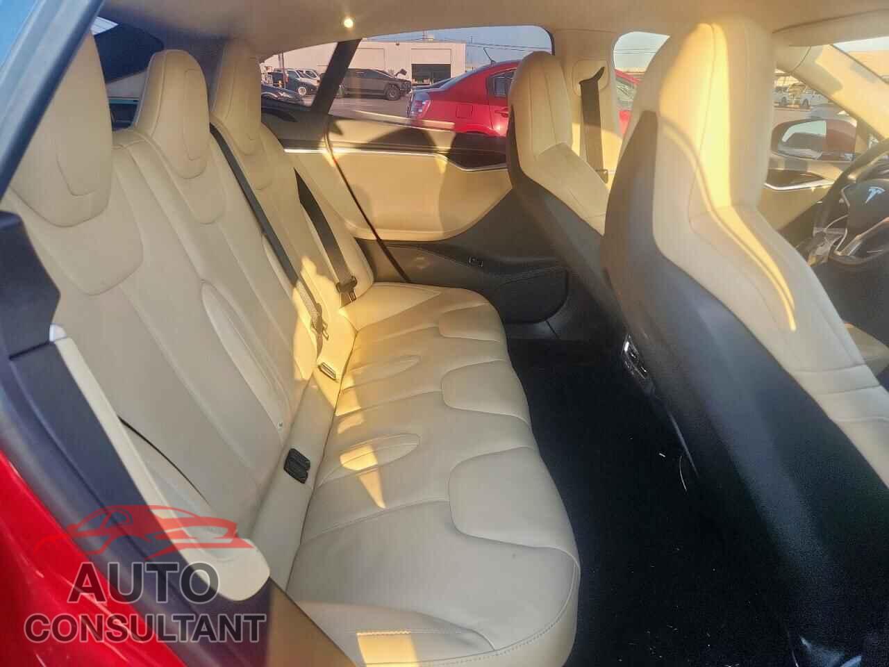 TESLA MODEL S 2015 - 5YJSA1S20FF095955