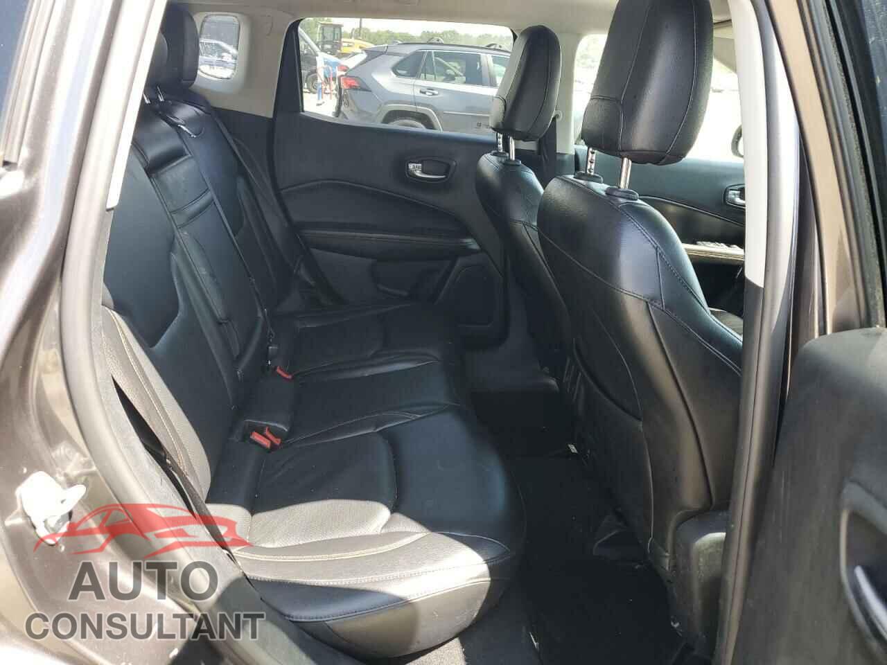 JEEP COMPASS 2017 - 3C4NJDCB8HT611352