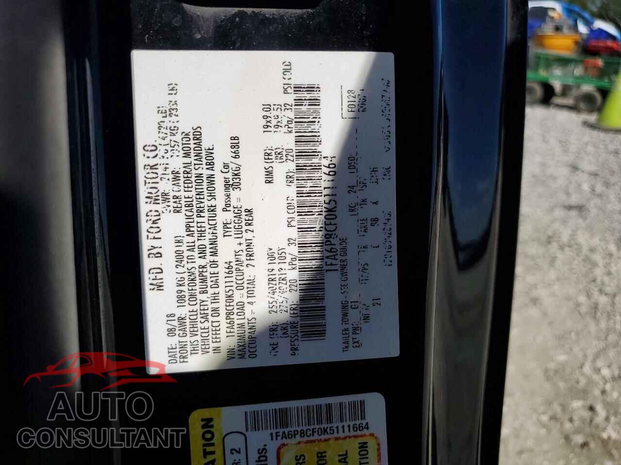 FORD MUSTANG 2019 - 1FA6P8CF0K5111664
