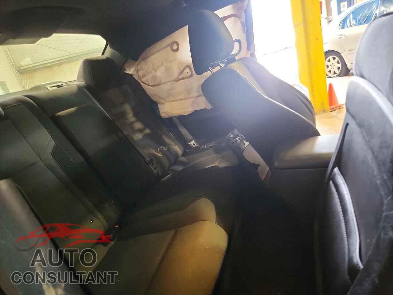 DODGE CHALLENGER 2015 - 2C3CDZAG2FH708776