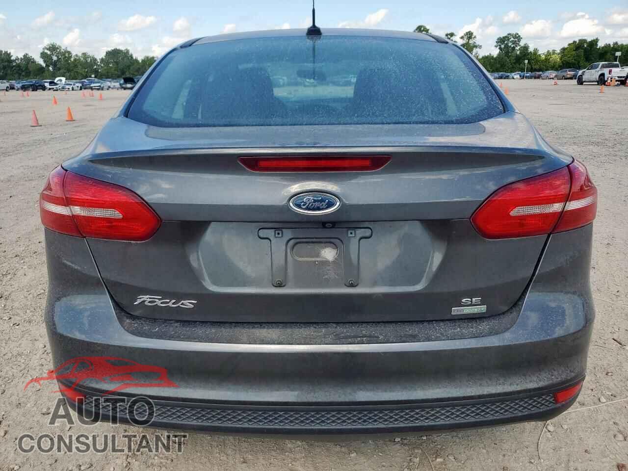FORD FOCUS 2017 - 1FADP3FE3HL303341