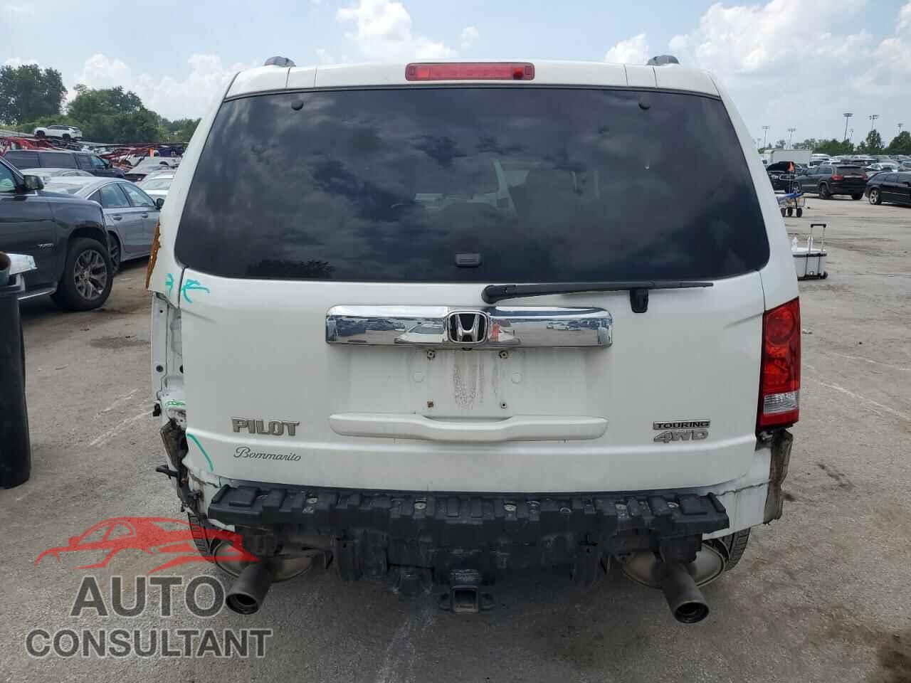 HONDA PILOT 2015 - 5FNYF4H95FB053508