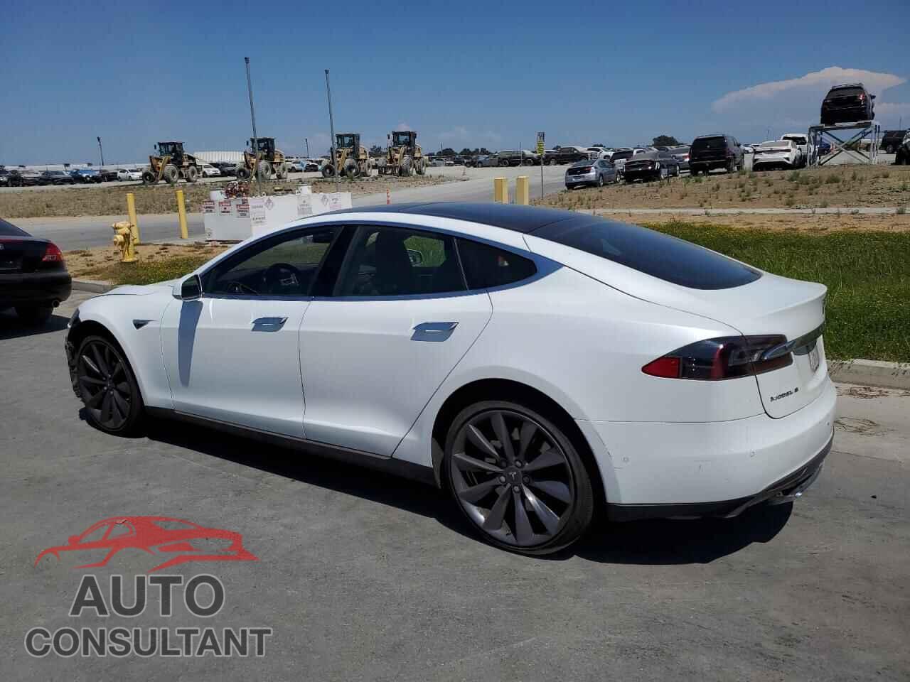 TESLA MODEL S 2014 - 5YJSA1H11EFP62383