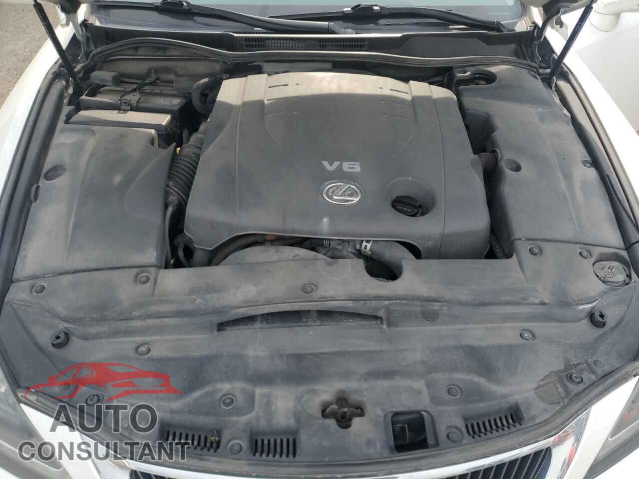 LEXUS IS 2011 - JTHFF2C27B2520817