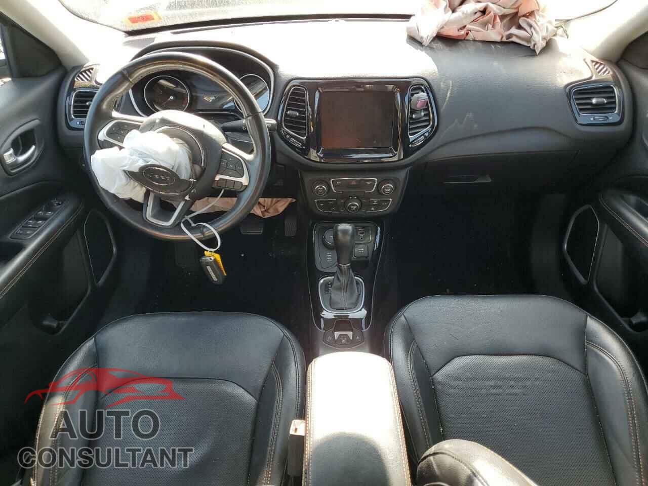 JEEP COMPASS 2020 - 3C4NJDCB9LT123603
