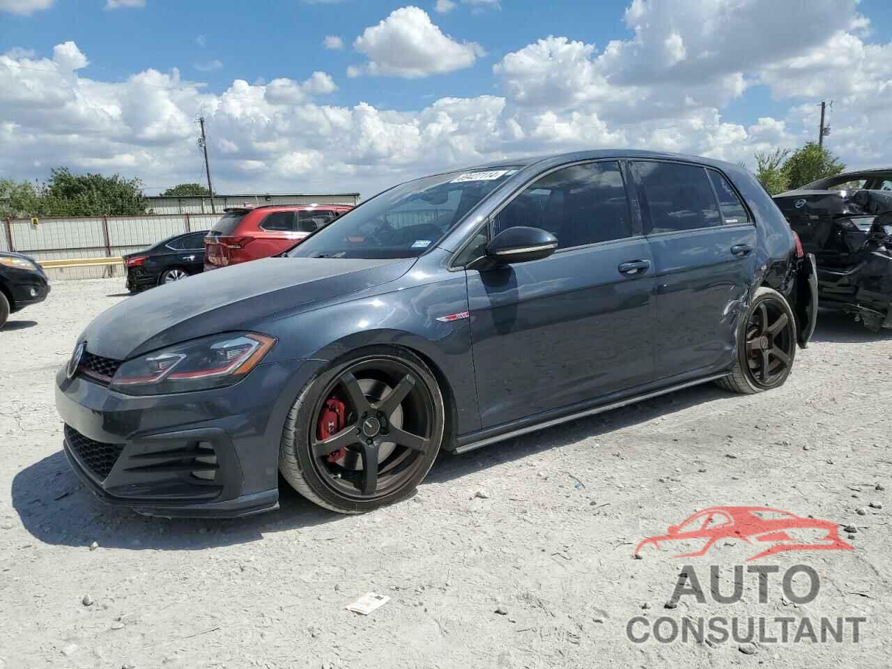 VOLKSWAGEN GTI 2018 - 3VW447AU2JM295209