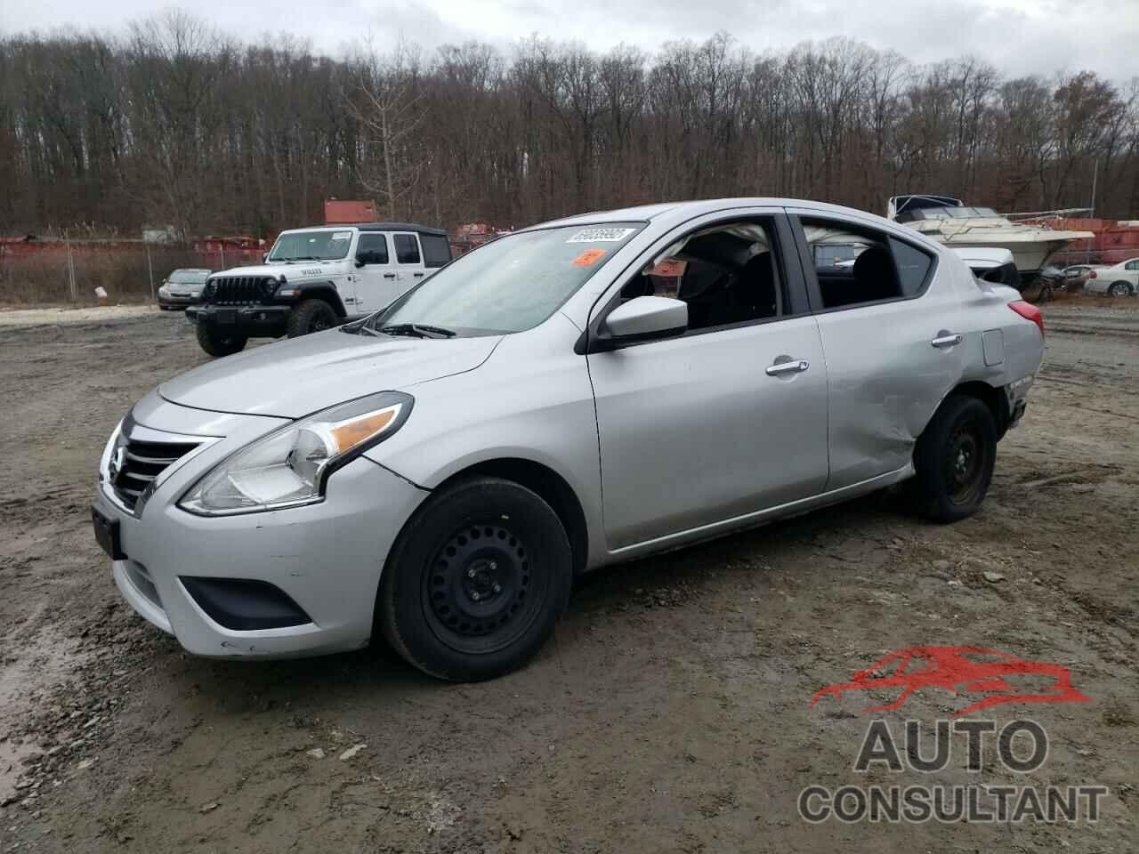 NISSAN VERSA 2018 - 3N1CN7AP9JL885308