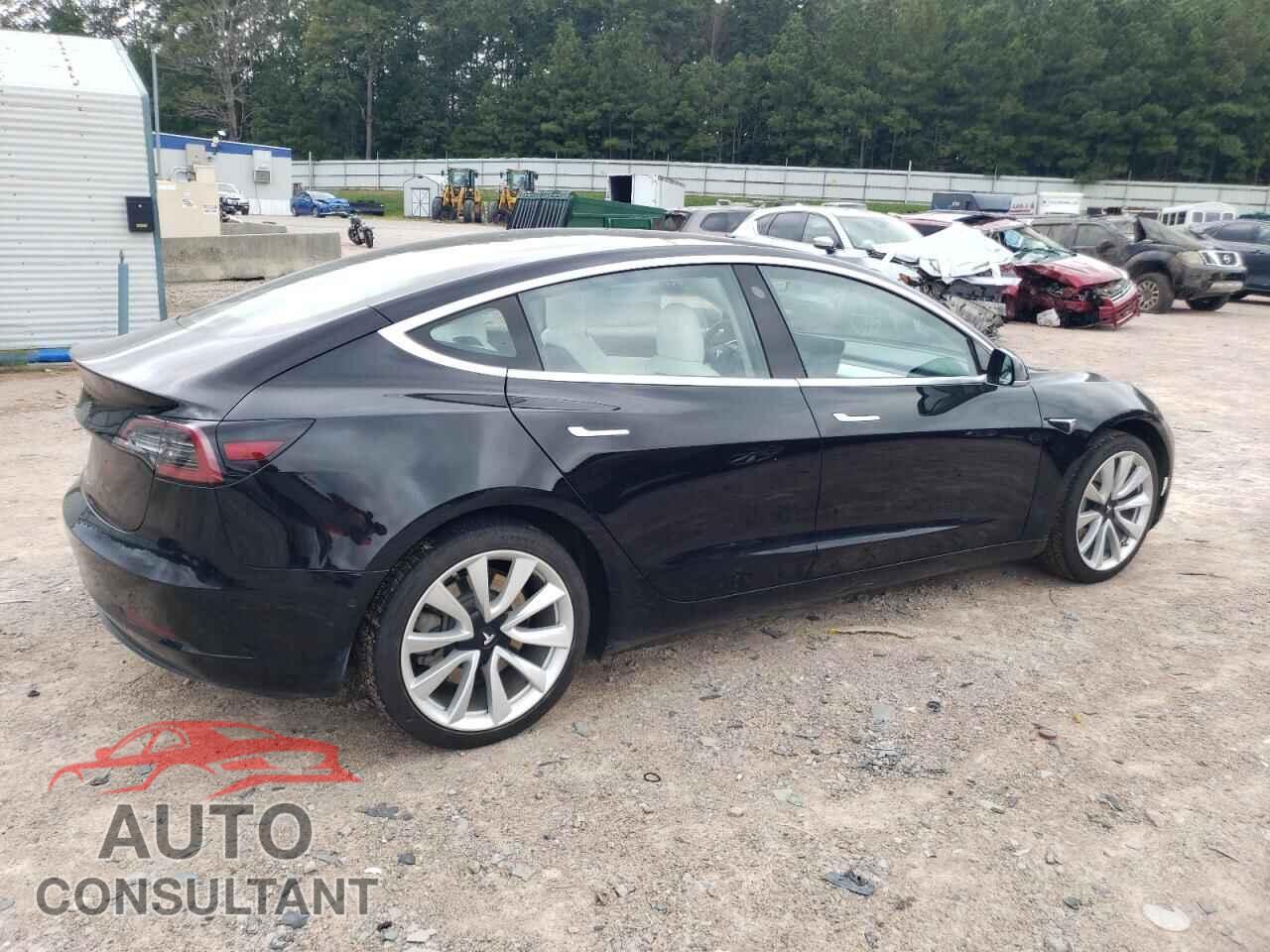 TESLA MODEL 3 2018 - 5YJ3E1EA4JF177871