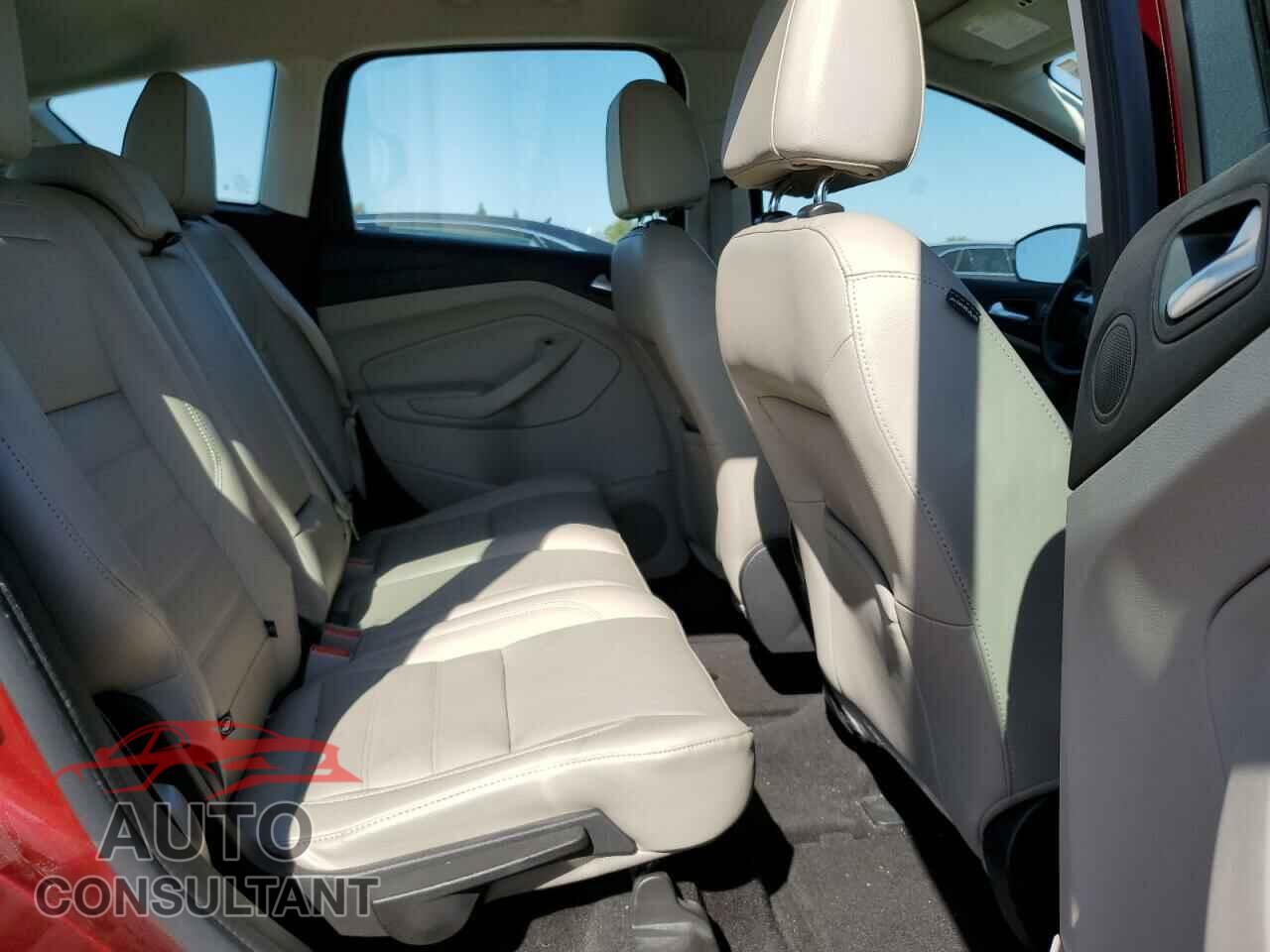 FORD CMAX 2017 - 1FADP5DU2HL110216