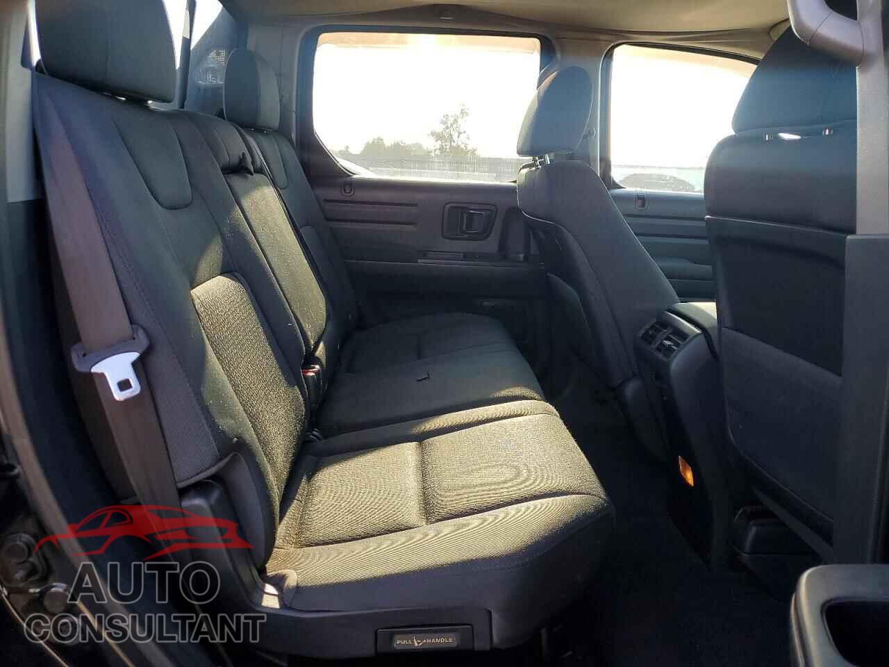 HONDA RIDGELINE 2013 - 5FPYK1F73DB005361