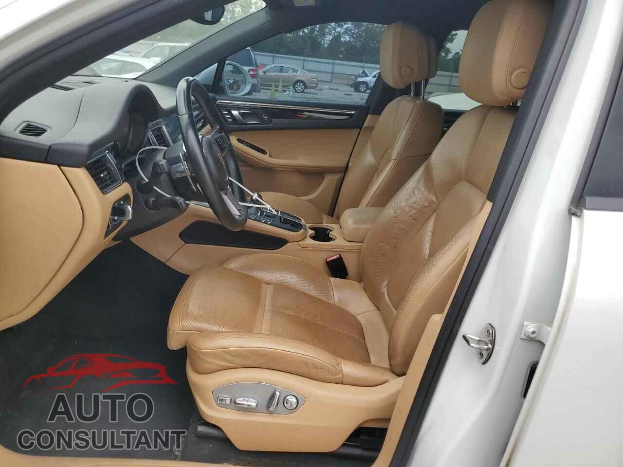 PORSCHE MACAN 2018 - WP1AA2A55JLB03663