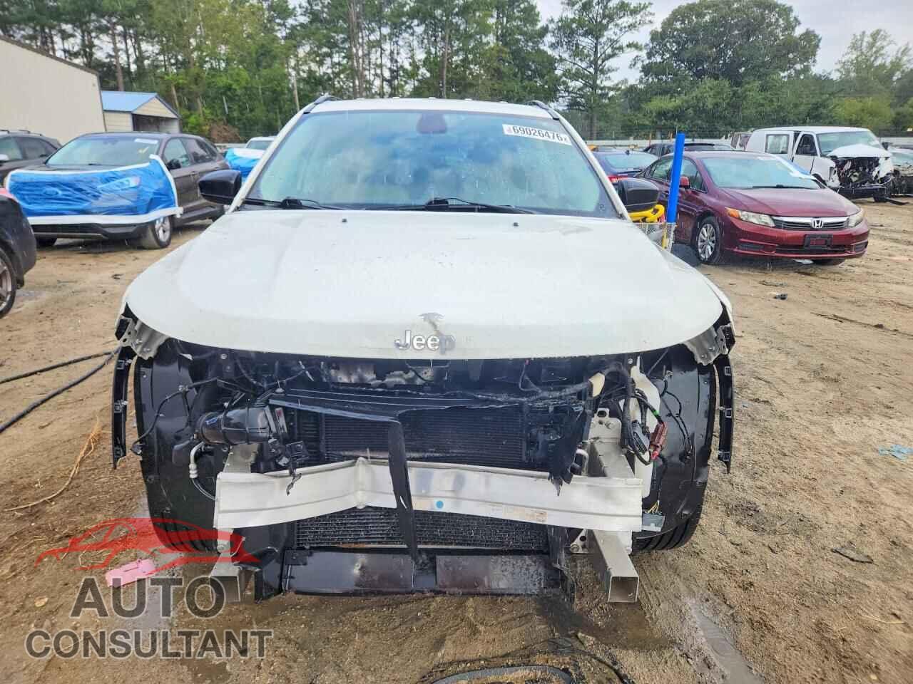 JEEP COMPASS 2017 - 3C4NJDAB3HT656167