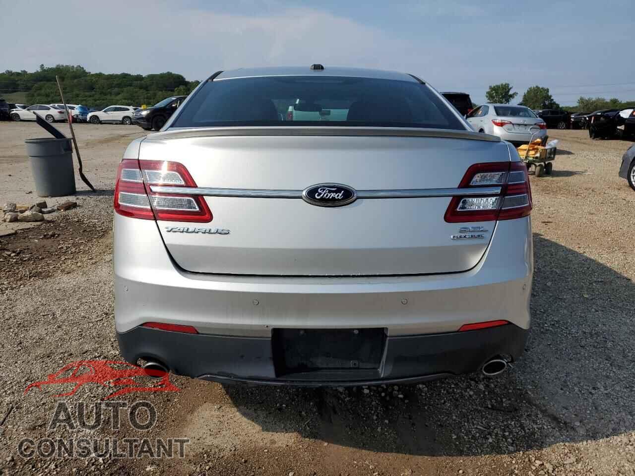 FORD TAURUS 2013 - 1FAHP2E87DG136122