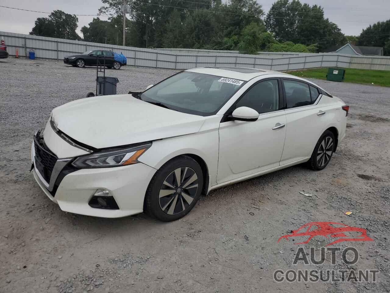 NISSAN ALTIMA 2019 - 1N4BL4DV3KC217935