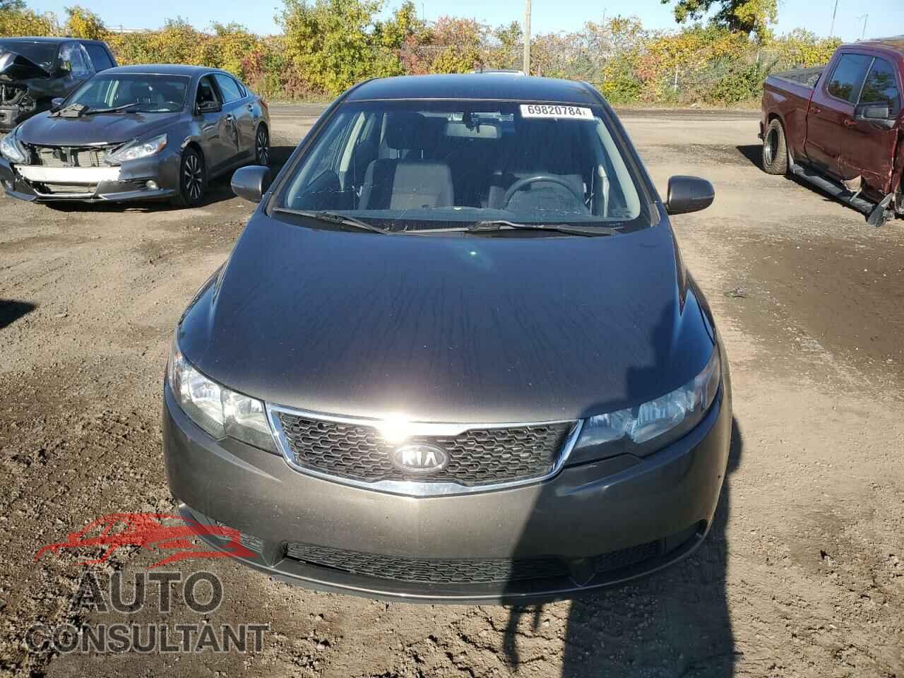 KIA FORTE 2011 - KNAFU4A29B5447743