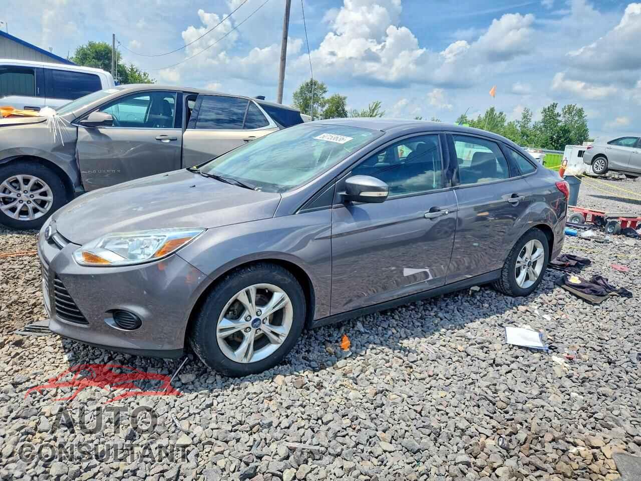 FORD FOCUS 2013 - 1FADP3F27DL143030
