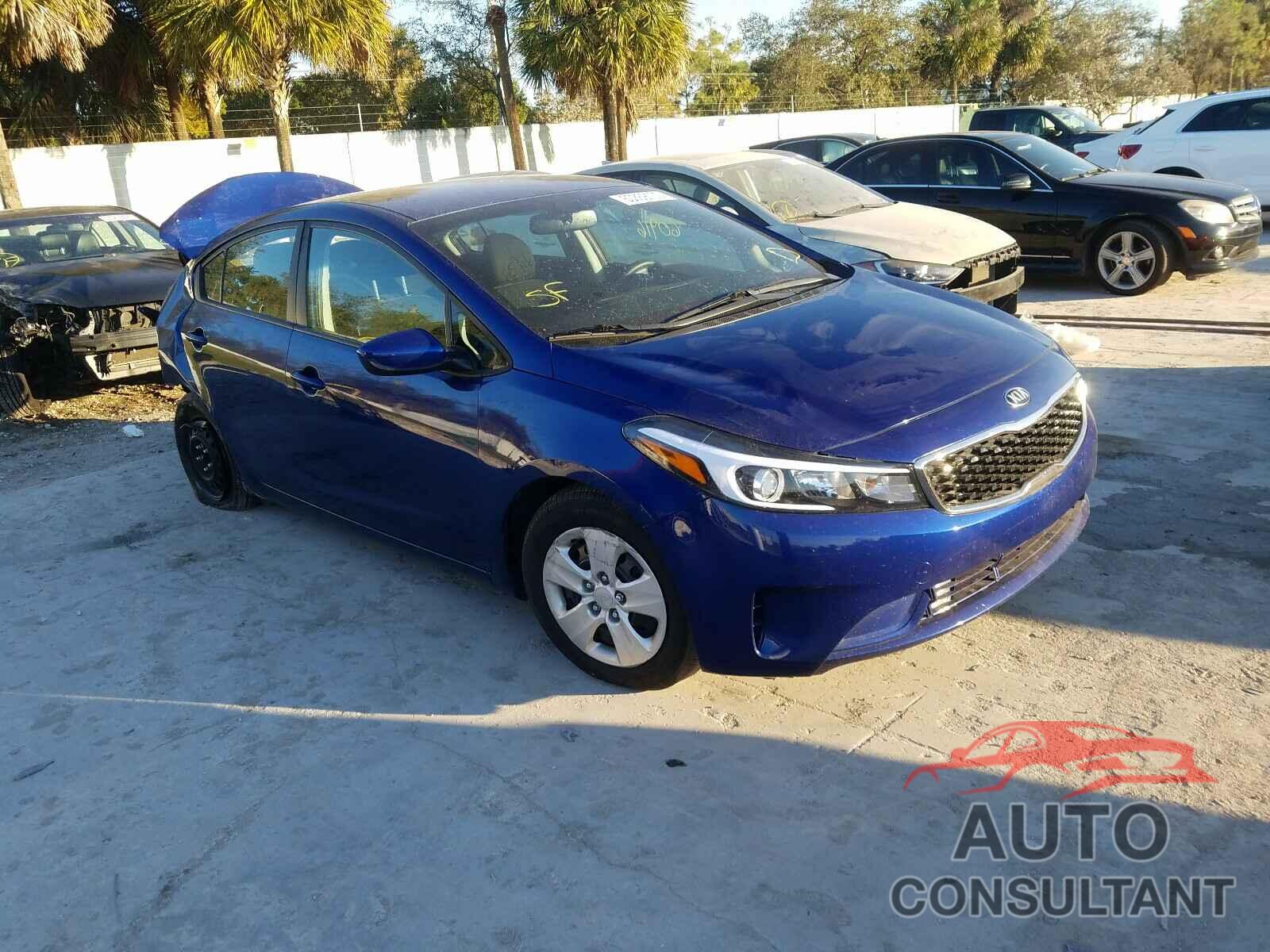 KIA FORTE 2017 - 3KPFK4A70HE153312